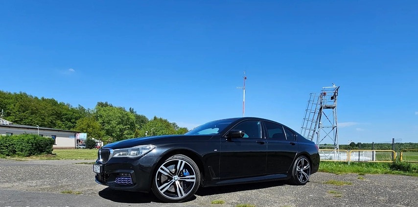 BMW Seria 7 cena 184900 przebieg: 214100, rok produkcji 2017 z Katowice małe 529